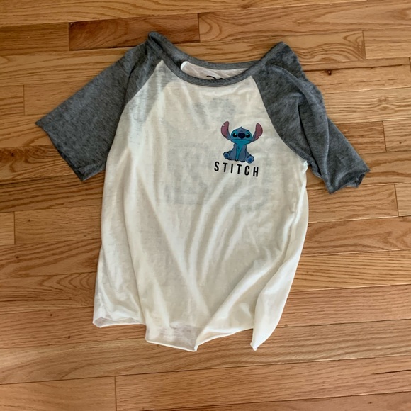 Macy's Tops - Stitch shirt